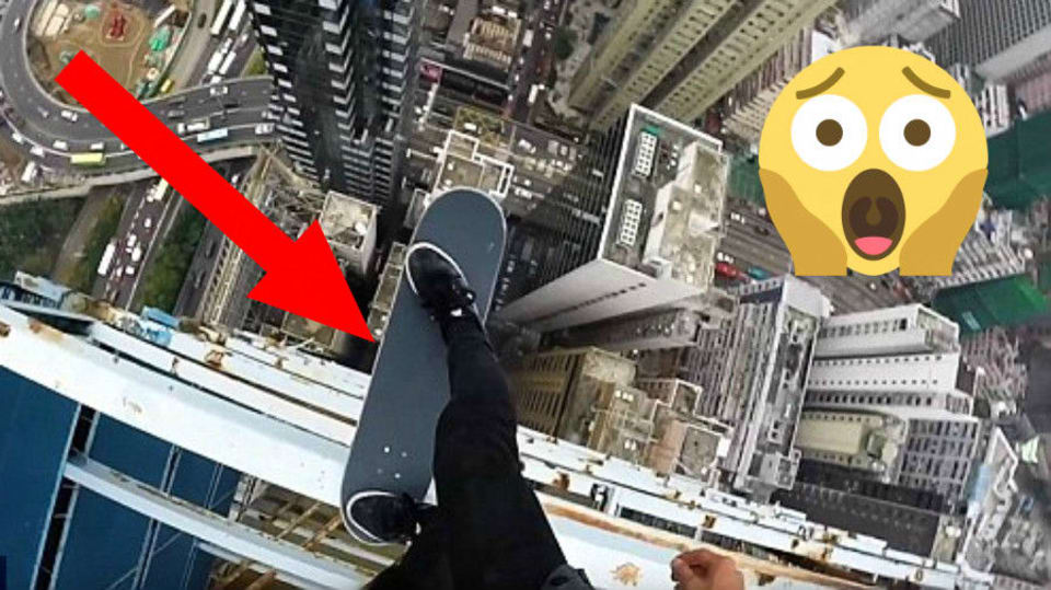 Ruský šílenec vyrazil skateovat na špičku mrakodrapu